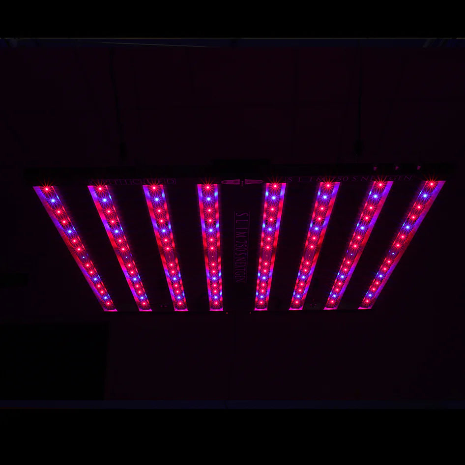 OPTIC LED Slim 750S NextGen V2 | 植物育成に革新をもたらす高 OPTIC LED Slim 750S NextGen V2 | 植物育成に革新をもたらす高